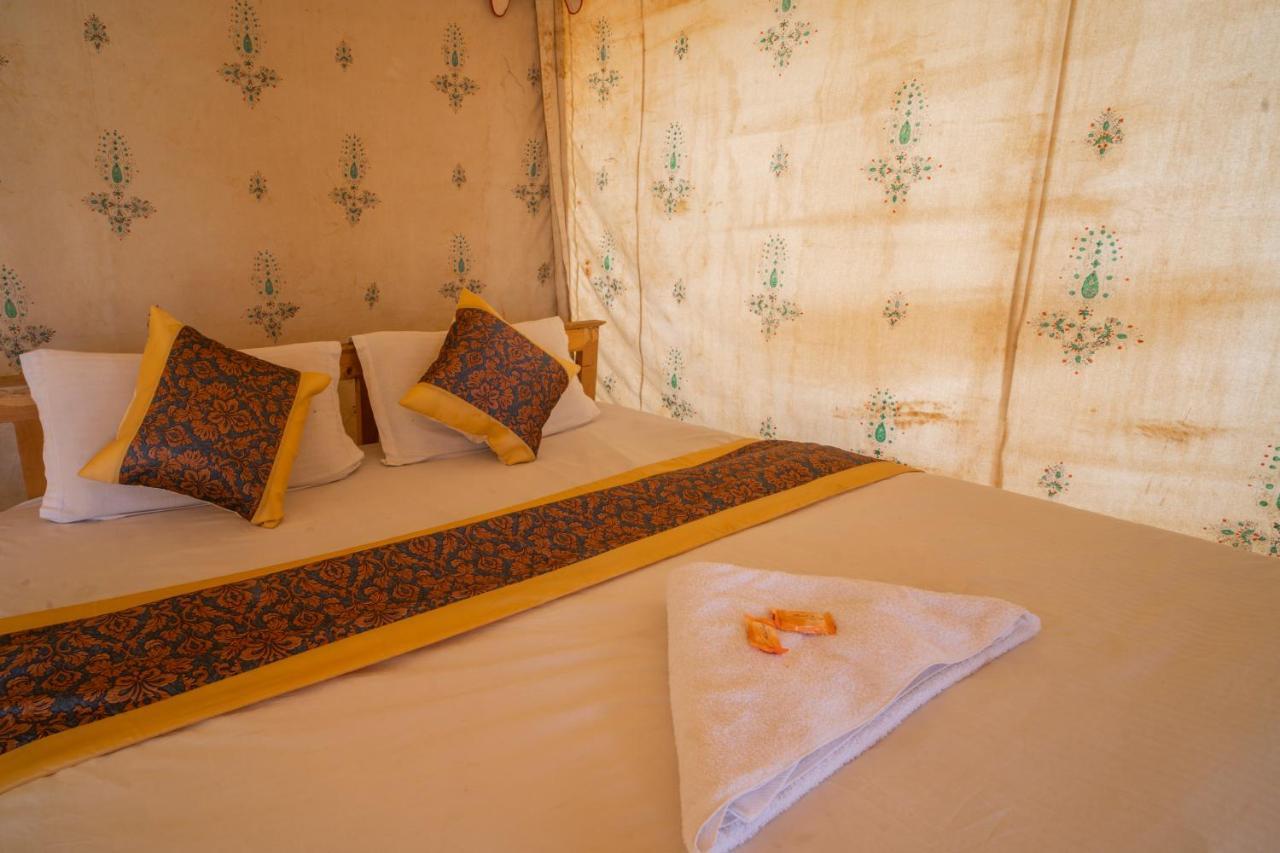 ג'איסלמר Bhati Desert Camp Sam מראה חיצוני תמונה